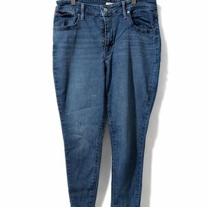 Levi's Women's Skinny Jeans in Deep Blue
